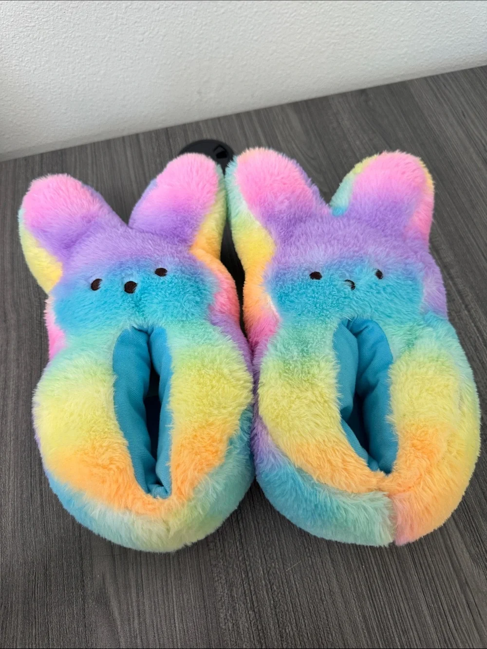 PEEPS Rainbow Plush Slippers